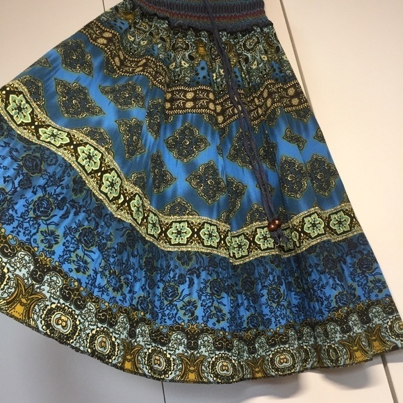 Boho Syle floral blue skater midi Smoked Skirt - Picture 2 of 16
